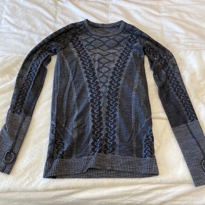 Lululemon Women’s Long Sleeve Shirt